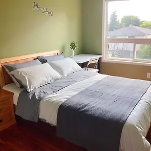 Nice With Private Bath In Mid Town Toronto